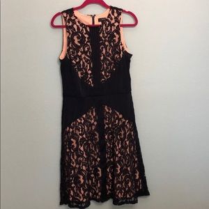 Women’s dress